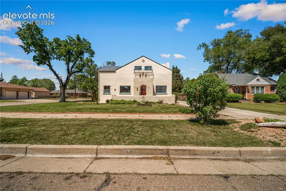 27 Dunsmere Avenue Pueblo, CO 81004