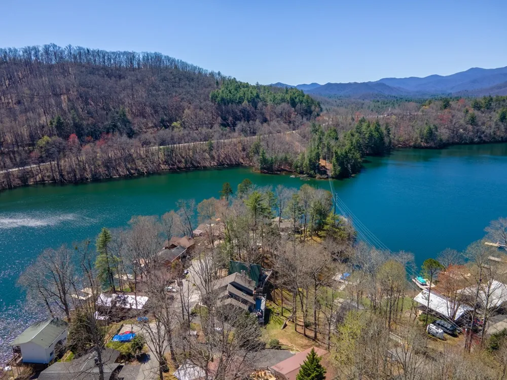 Avisco Road Robbinsville, NC 28771