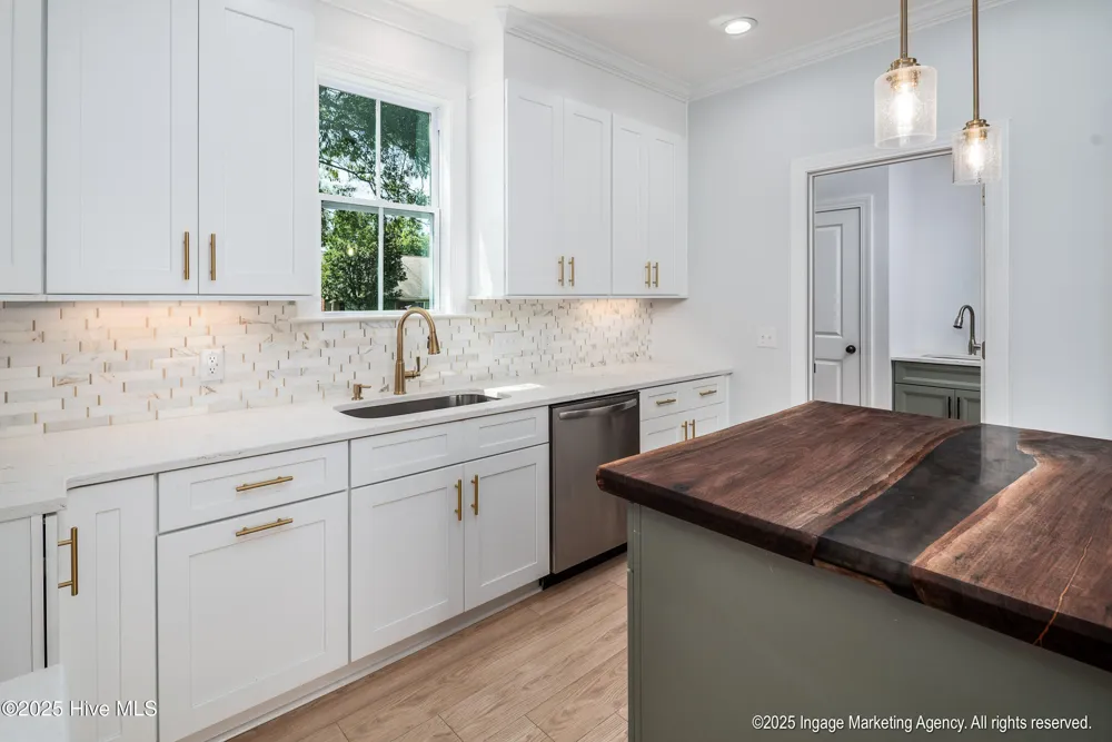 3846 West Wilson Street Farmville, NC 27828
