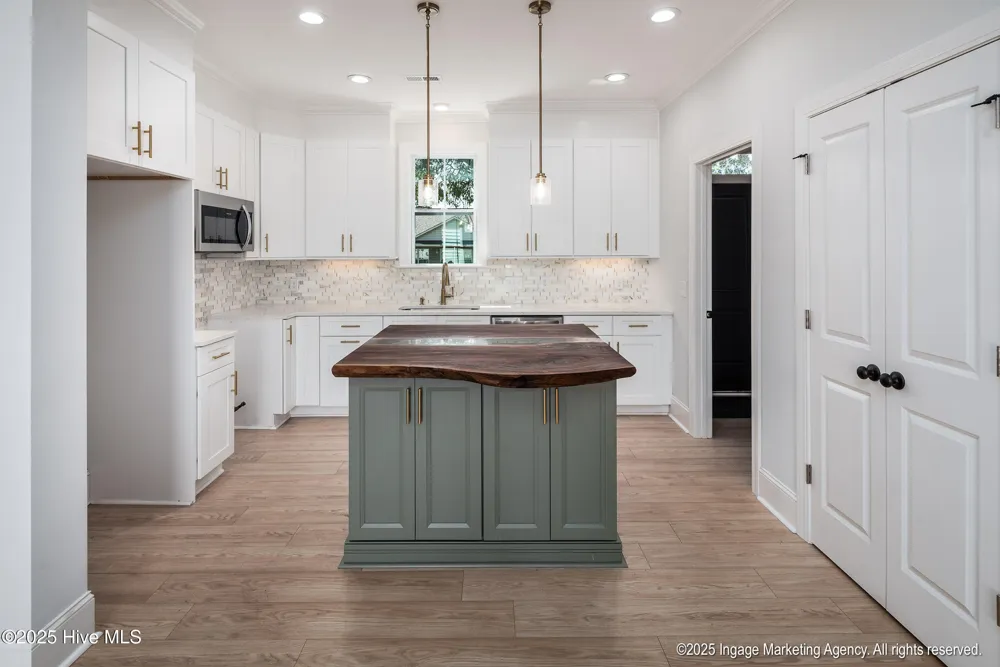 3846 West Wilson Street Farmville, NC 27828