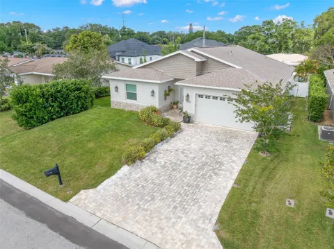 1720 VERDE DRIVE