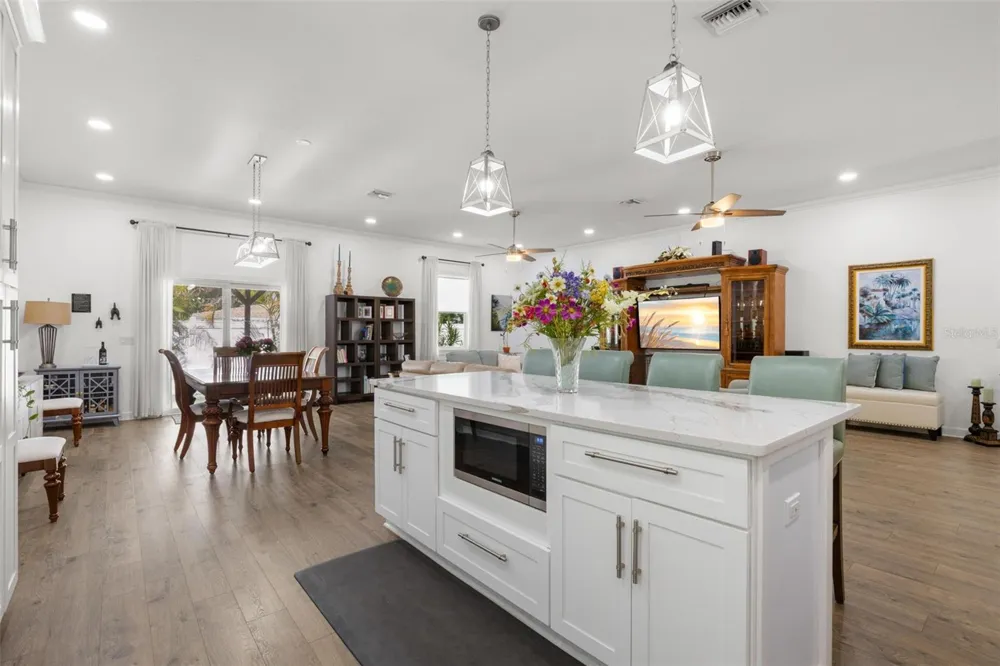 1720 VERDE DRIVE Clearwater, FL 33765