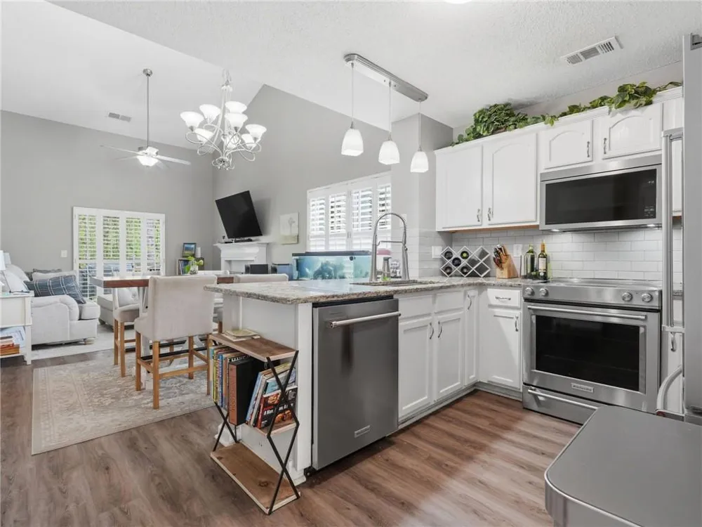 140 Fox Creek Drive Woodstock, GA 30188