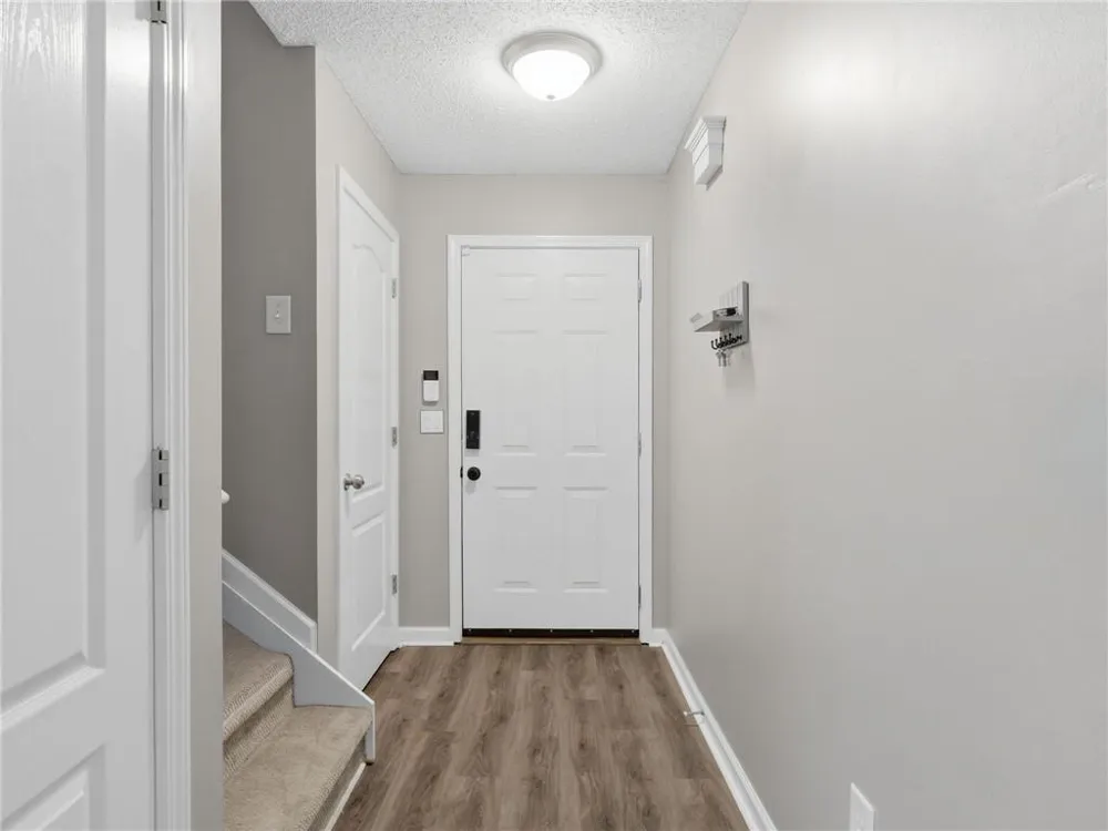 140 Fox Creek Drive Woodstock, GA 30188