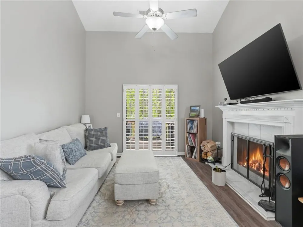 140 Fox Creek Drive Woodstock, GA 30188