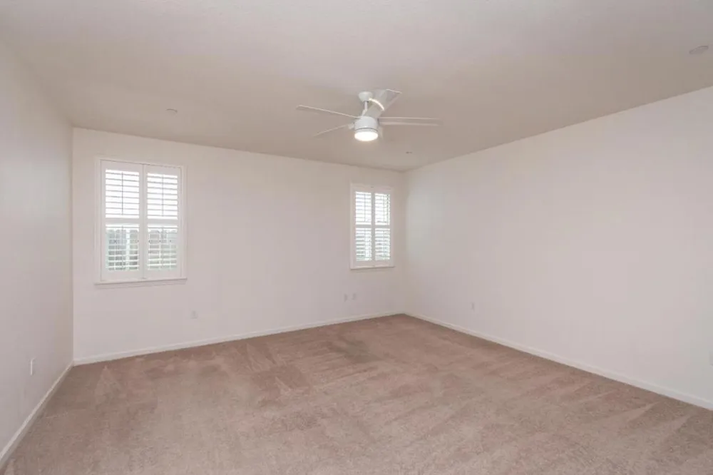 9269 Red Thistle Court Sacramento, CA 95829