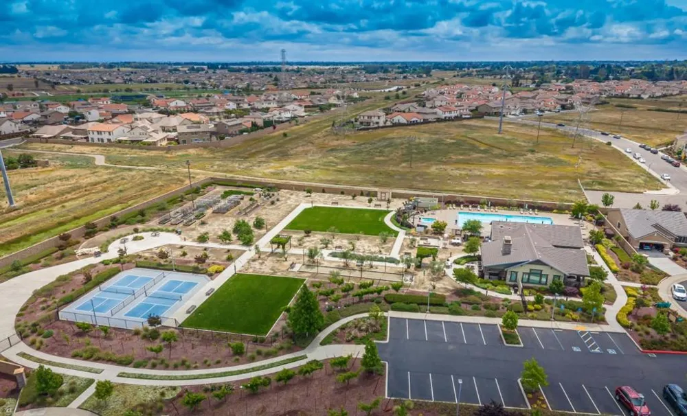 9269 Red Thistle Court Sacramento, CA 95829
