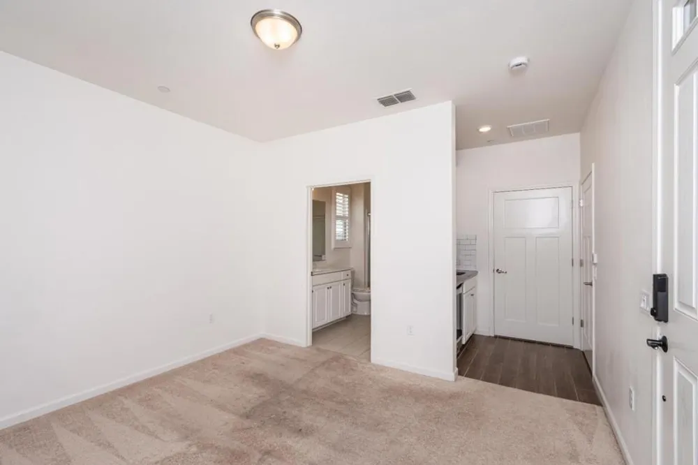9269 Red Thistle Court Sacramento, CA 95829