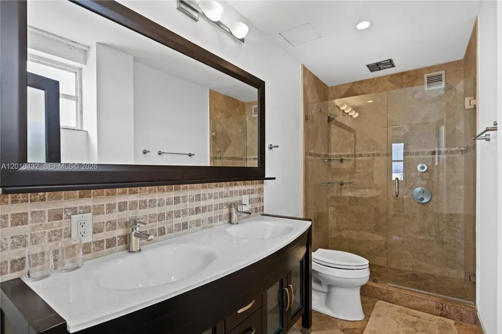 9100 W Bay Harbor Dr #11A Bay Harbor Islands, FL 33154