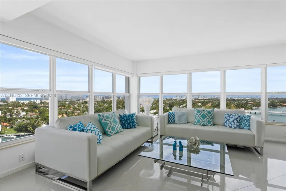 9100 W Bay Harbor Dr #11A Bay Harbor Islands, FL 33154