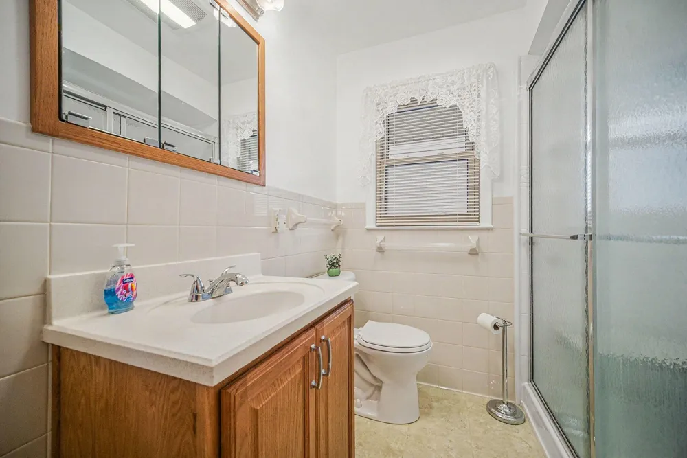 457 Everett Street Milan, MI 48160