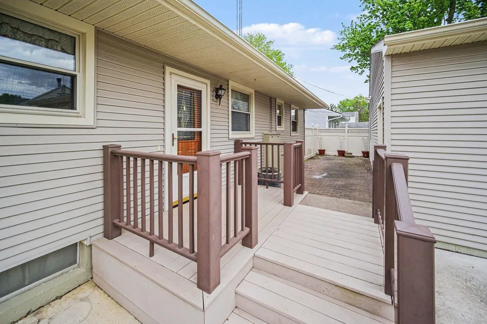 457 Everett Street Milan, MI 48160
