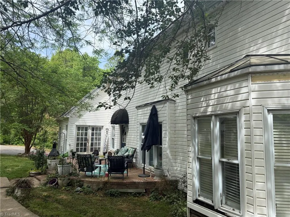 11538 Nc Highway 87 Eden, NC 27288