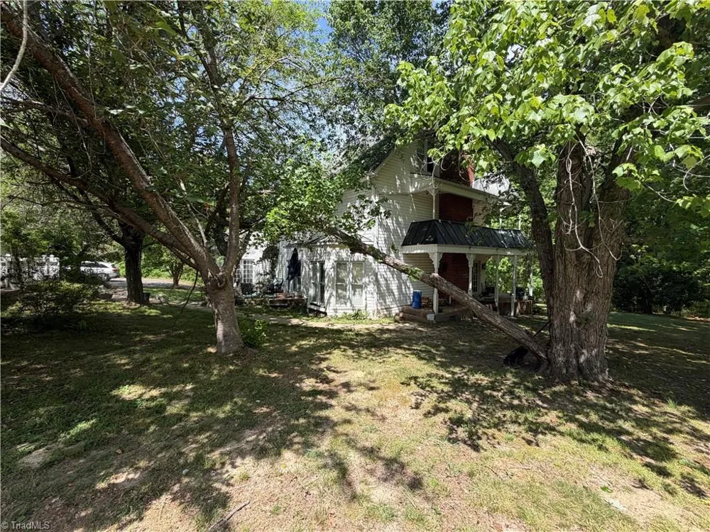 11538 Nc Highway 87 Eden, NC 27288