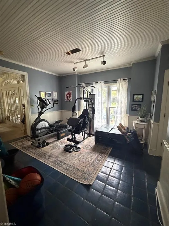 11538 Nc Highway 87 Eden, NC 27288