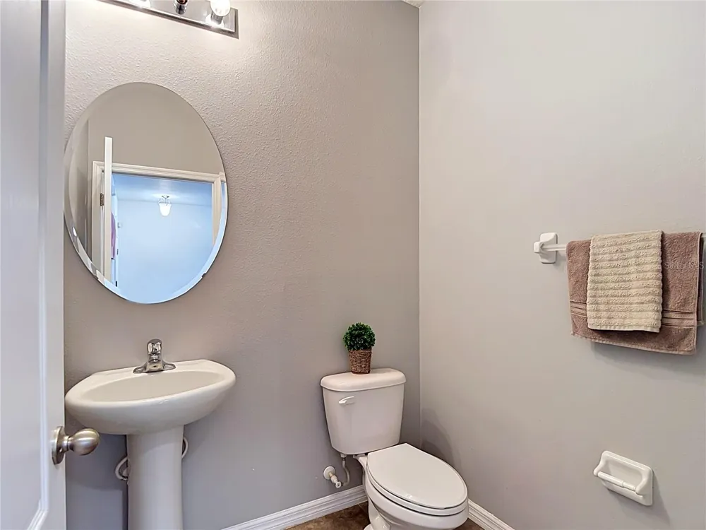 8615 ANDALUCIA FIELD DRIVE Tampa, FL 33637