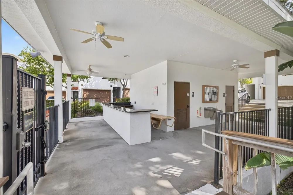 8615 ANDALUCIA FIELD DRIVE Tampa, FL 33637