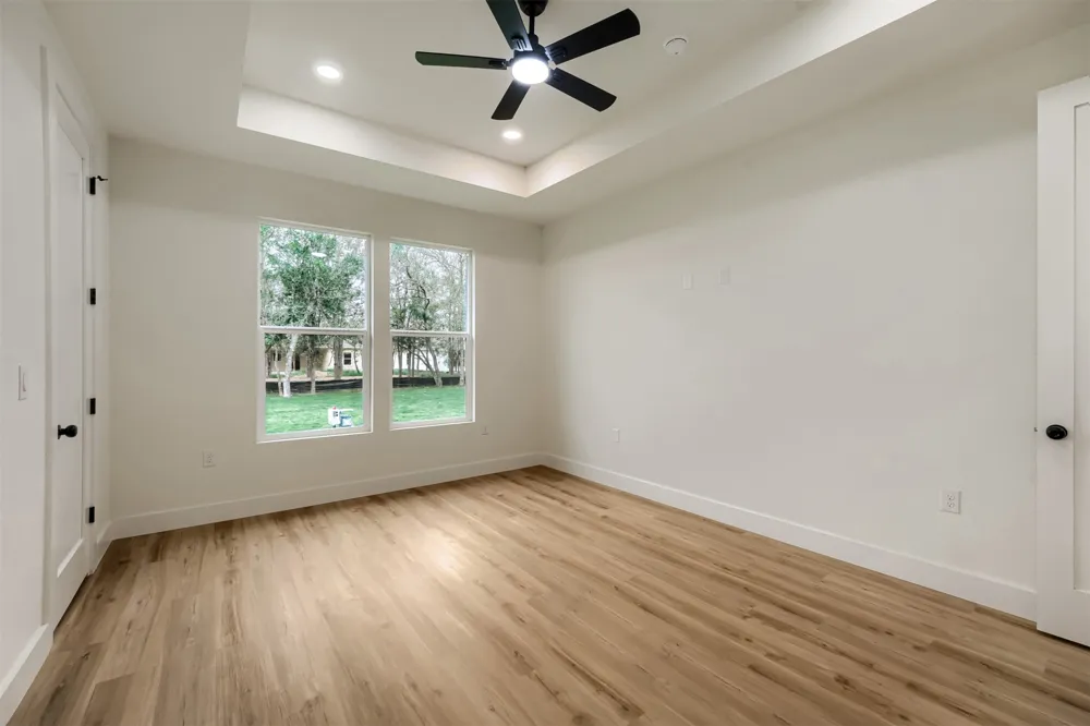 137 E Pauwela Lane Bastrop, TX 78602