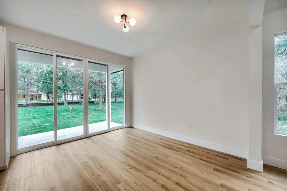 137 E Pauwela Lane Bastrop, TX 78602