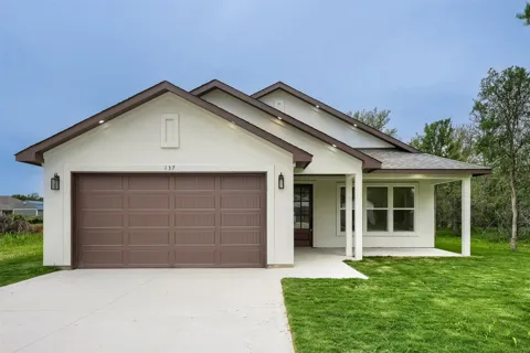 137 E Pauwela Lane