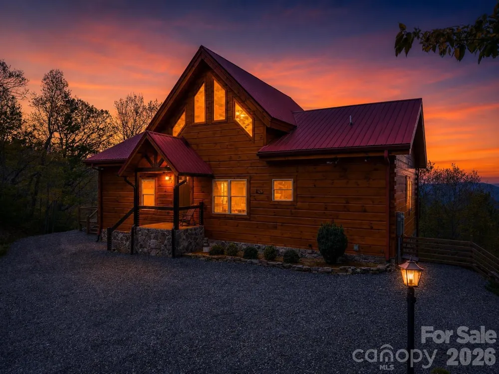 716 Equestrian Drive Bryson City, NC 28713