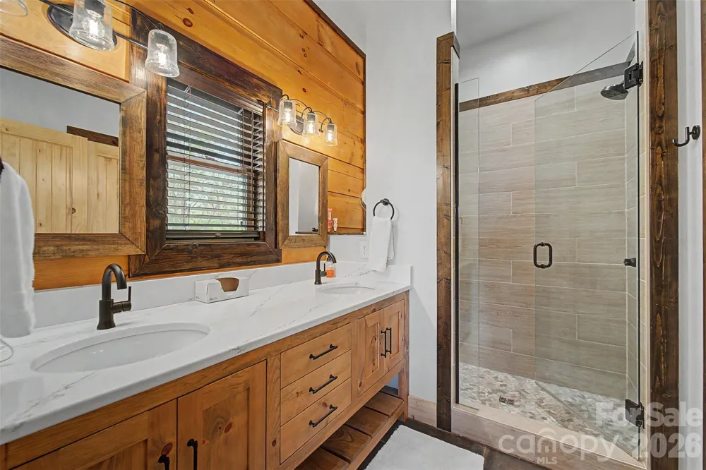 716 Equestrian Drive Bryson City, NC 28713