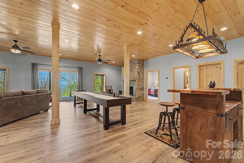 716 Equestrian Drive Bryson City, NC 28713