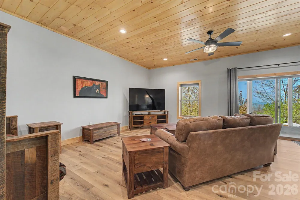 716 Equestrian Drive Bryson City, NC 28713