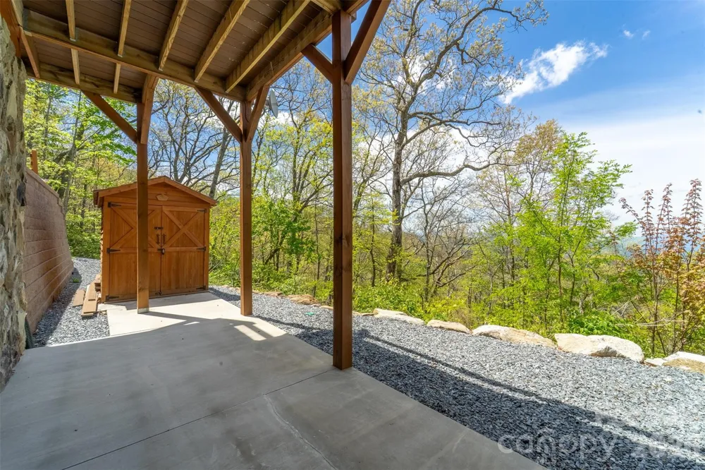 716 Equestrian Drive Bryson City, NC 28713