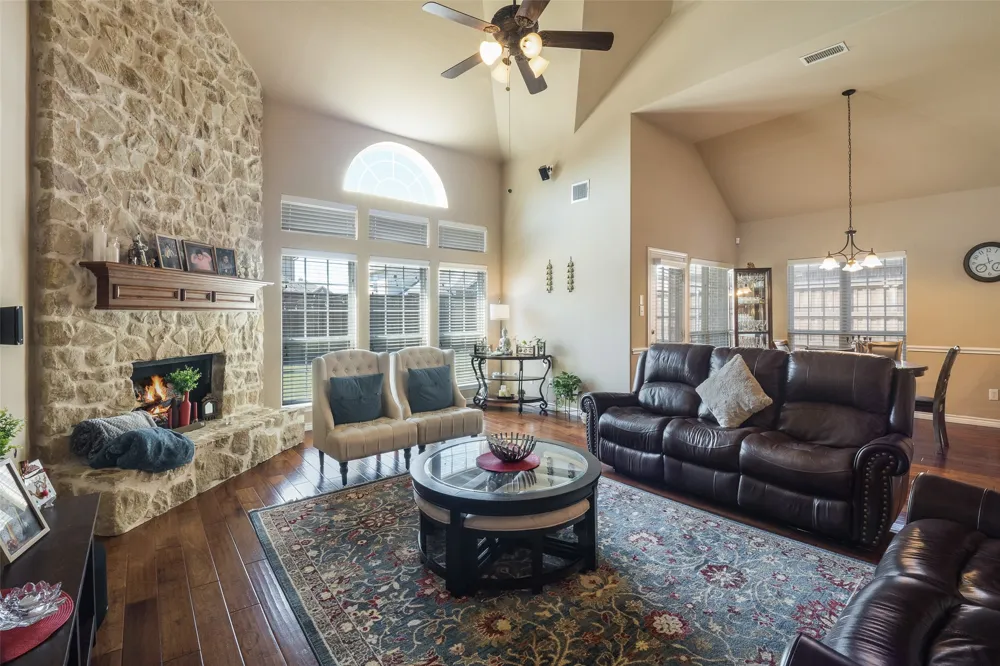 534 Windward Drive Murphy, TX 75094