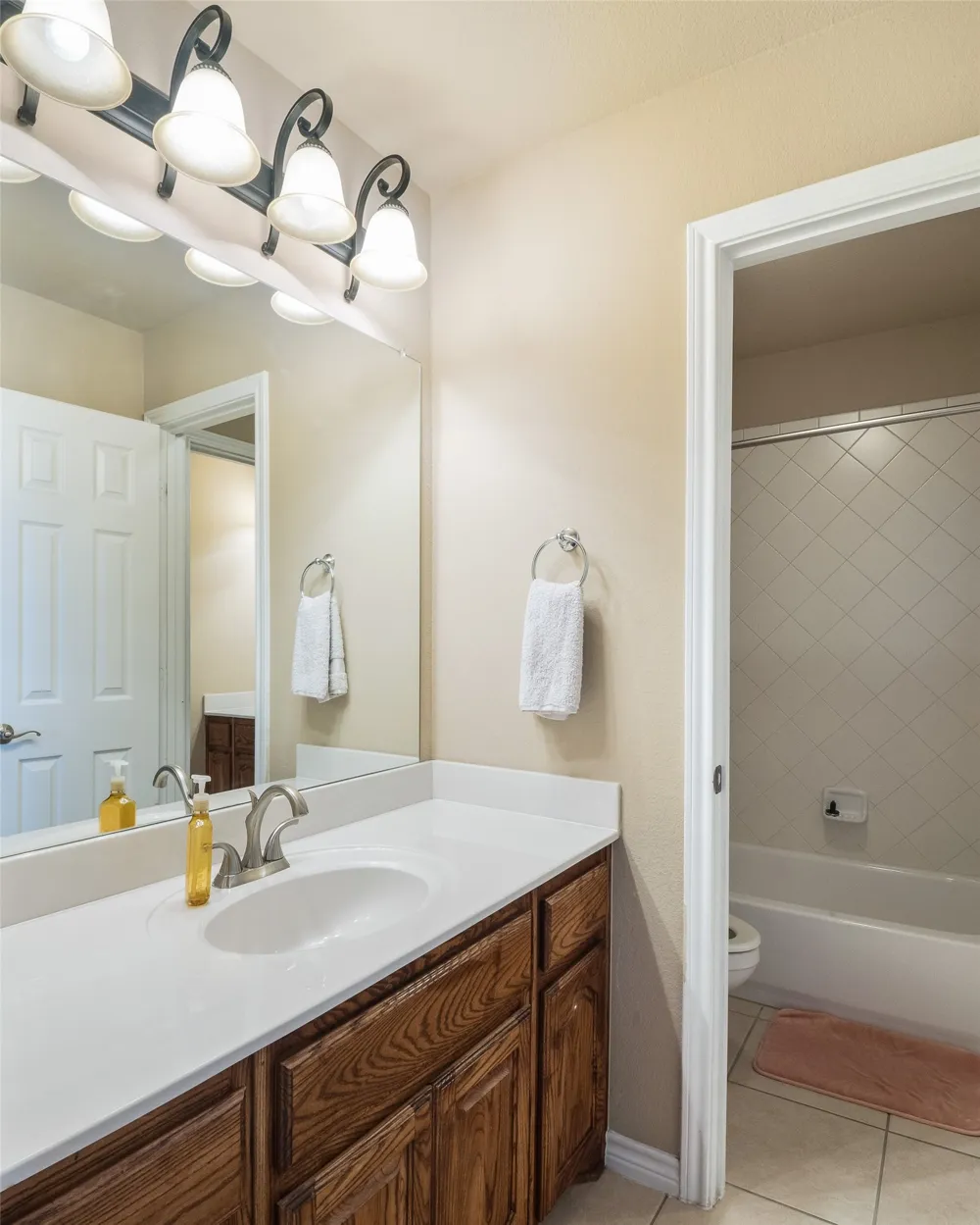 534 Windward Drive Murphy, TX 75094