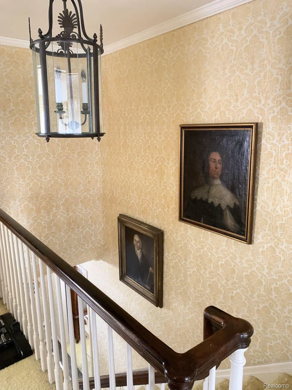491 Colonial Road Grosse Pointe Woods City, MI 48236