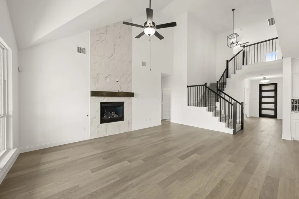 708 Auburn Avenue Midlothian, TX 76065