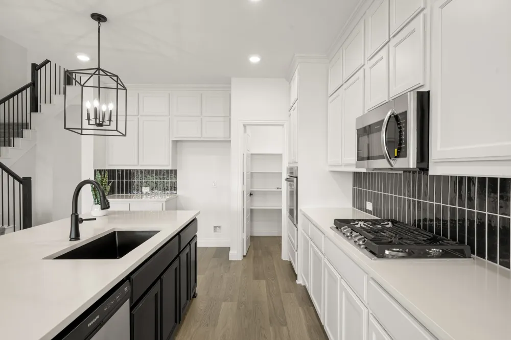 708 Auburn Avenue Midlothian, TX 76065