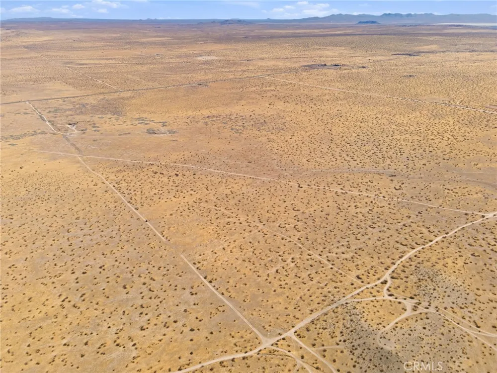 Avenue O-12 Black Butte, CA 93591