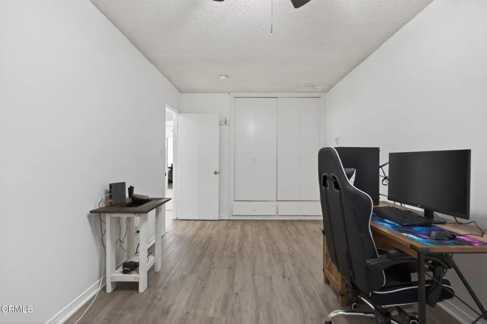 1335 Edgewood Way Oxnard, CA 93030