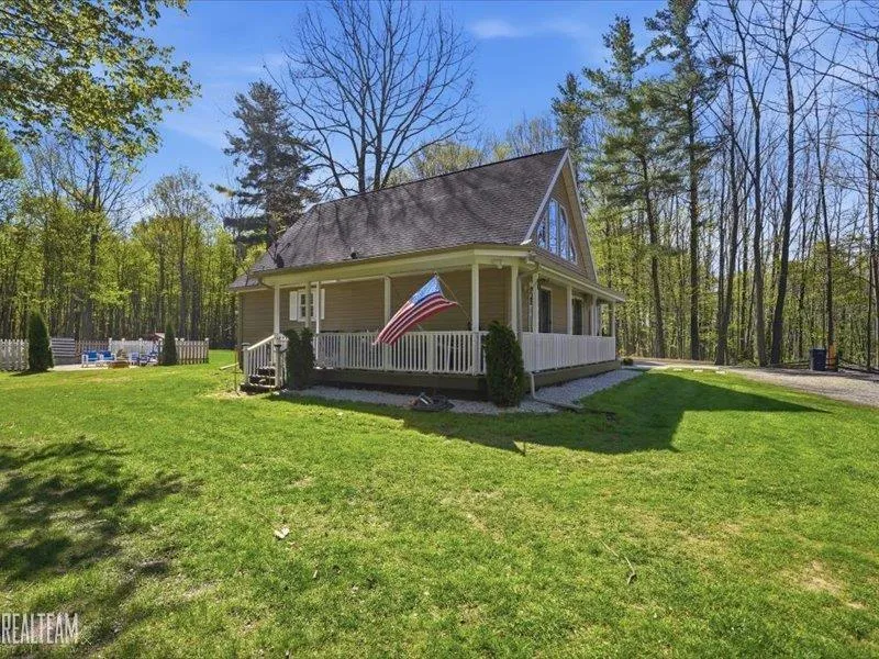 7932 Kilgore Road Greenwood Township, MI 48006