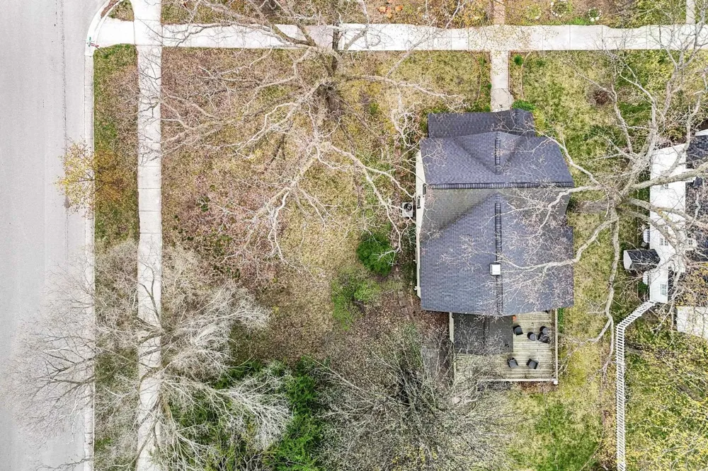 302 W Tenth Street Traverse City City, MI 49684