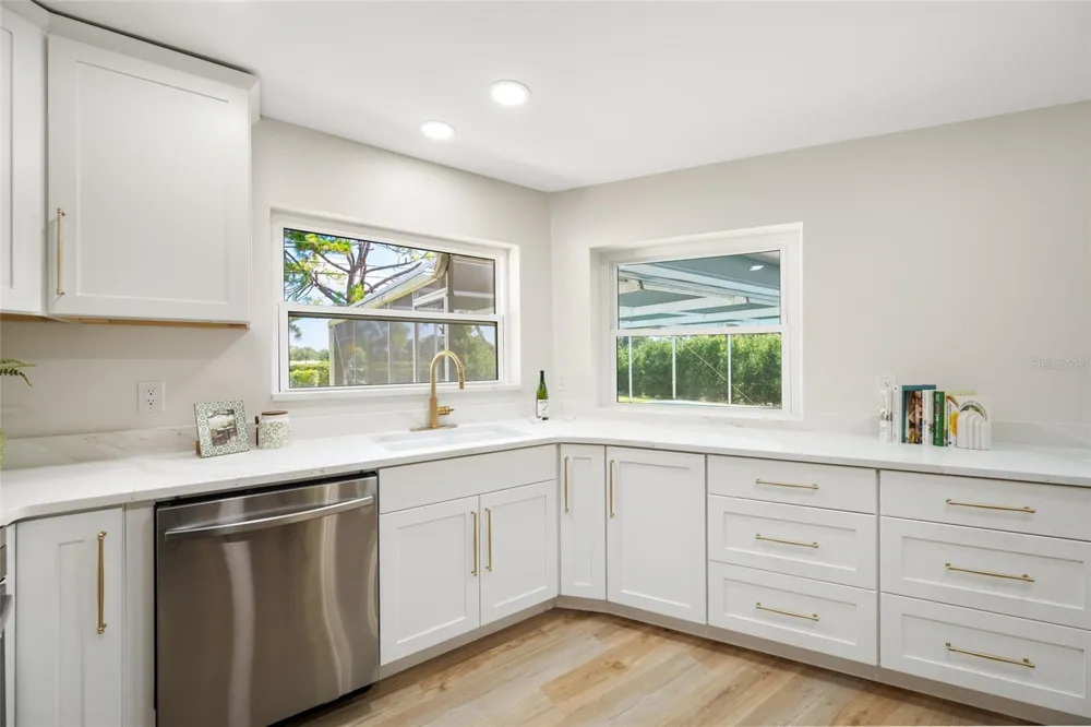 656 MEHLENBACHER ROAD Belleair, FL 33756