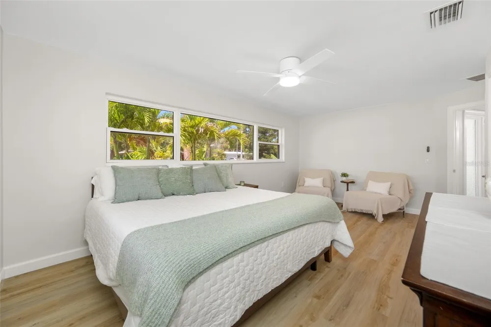 656 MEHLENBACHER ROAD Belleair, FL 33756