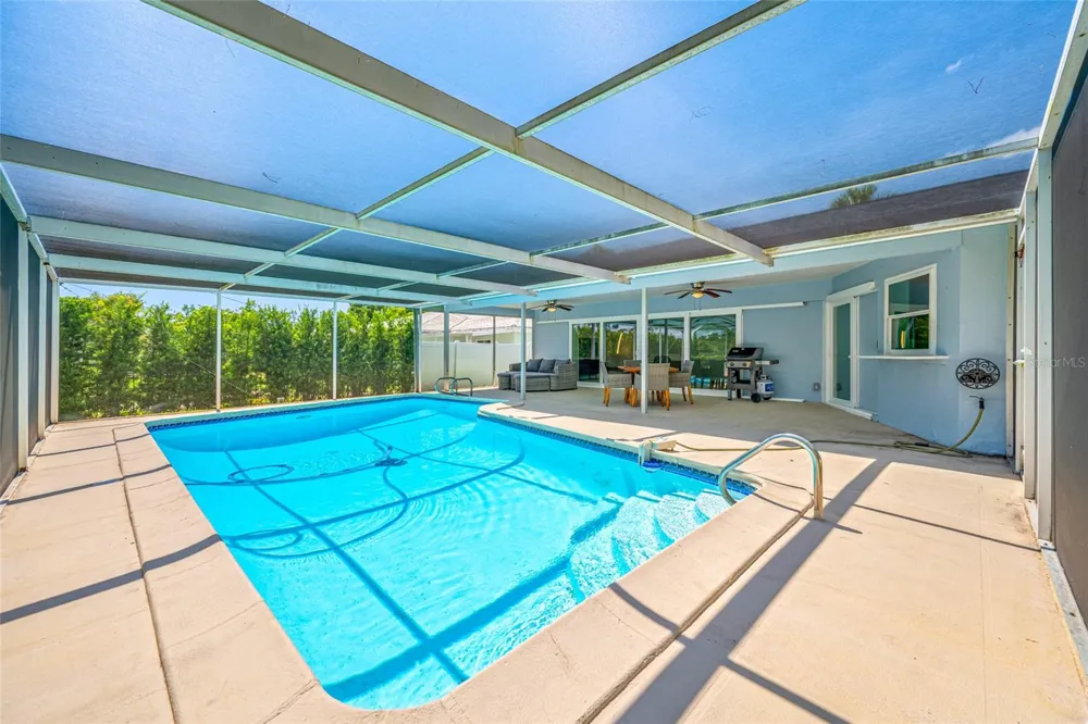 656 MEHLENBACHER ROAD Belleair, FL 33756