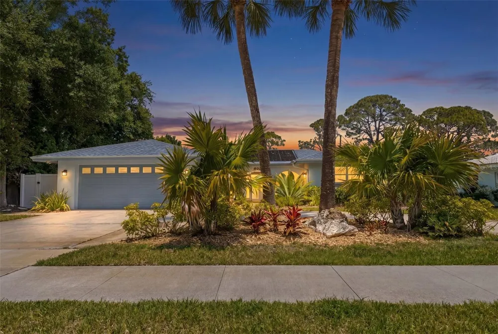 656 MEHLENBACHER ROAD Belleair, FL 33756