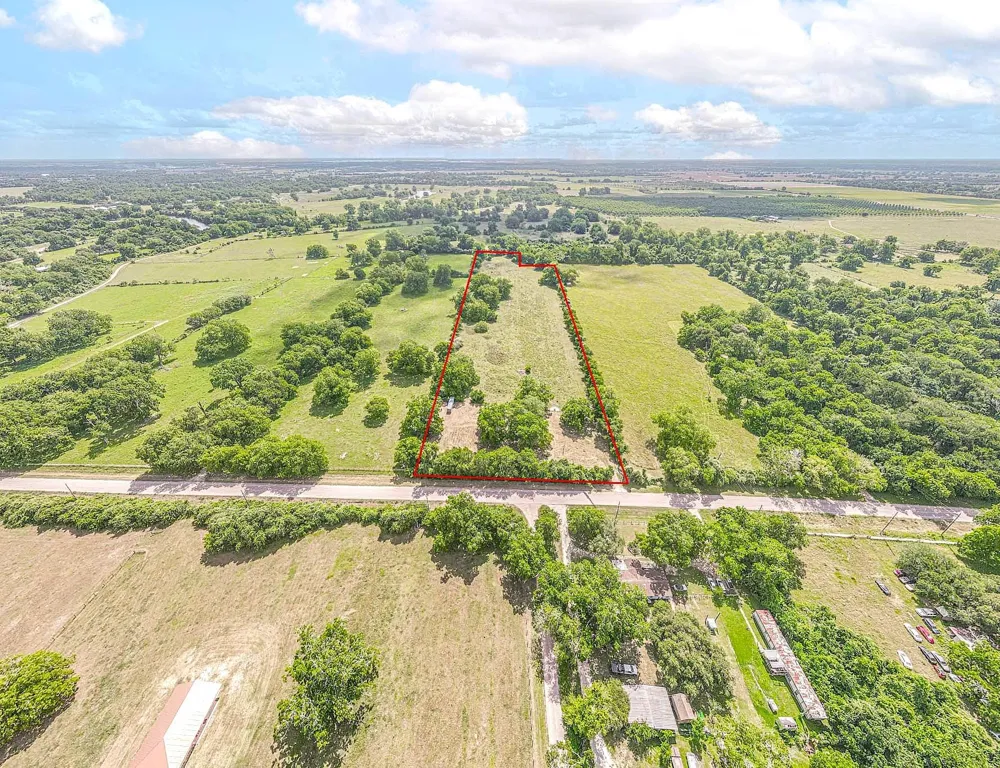 2125 Peach Ridge Road Brookshire, TX 77423