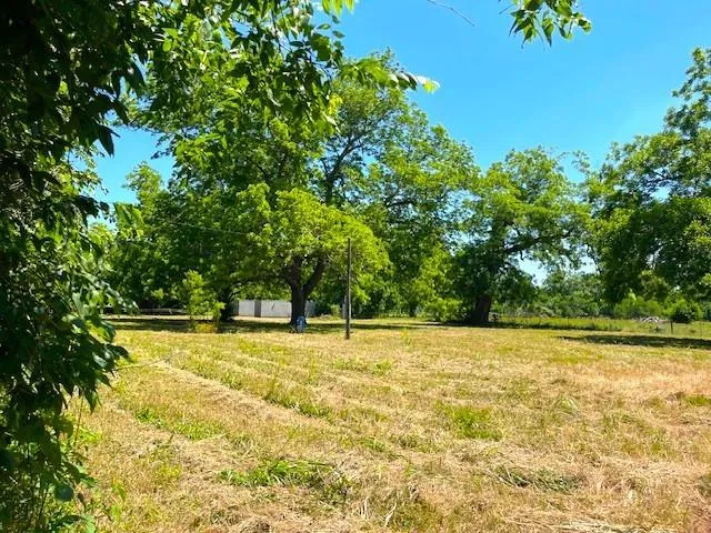 2125 Peach Ridge Road Brookshire, TX 77423
