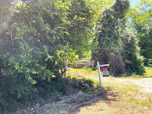 2125 Peach Ridge Road Brookshire, TX 77423
