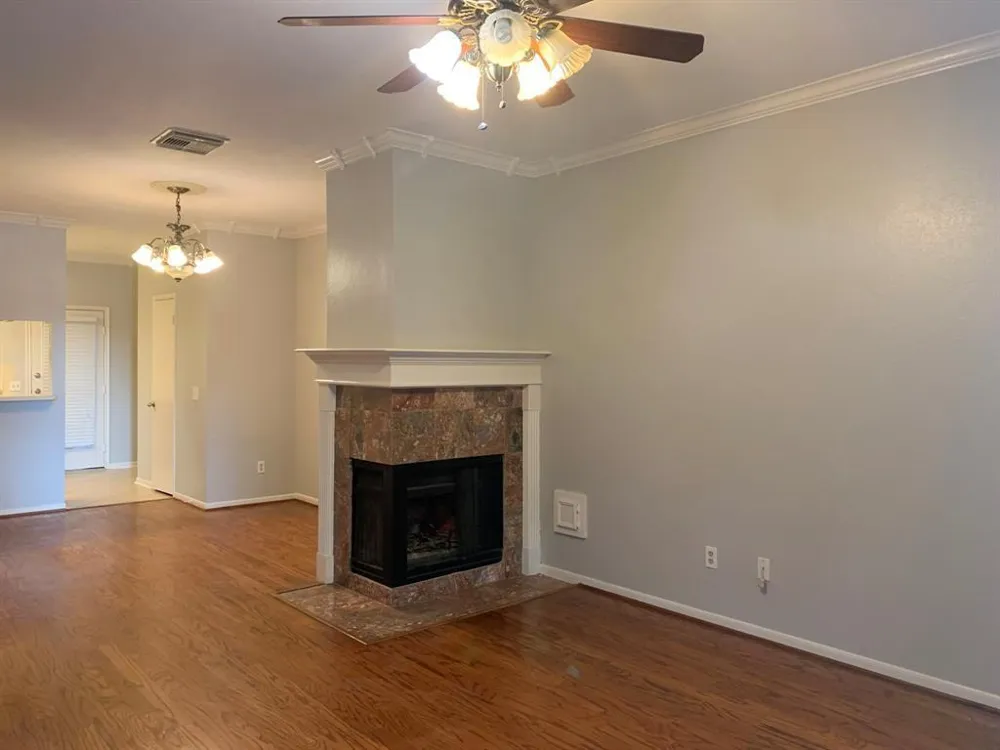2910 Grants Lake Boulevard #1304 Sugar Land, TX 77479