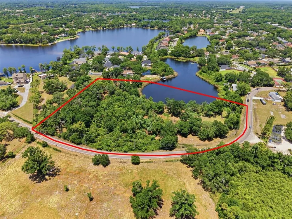 8901 S MOBLEY ROAD Tampa, FL 33626