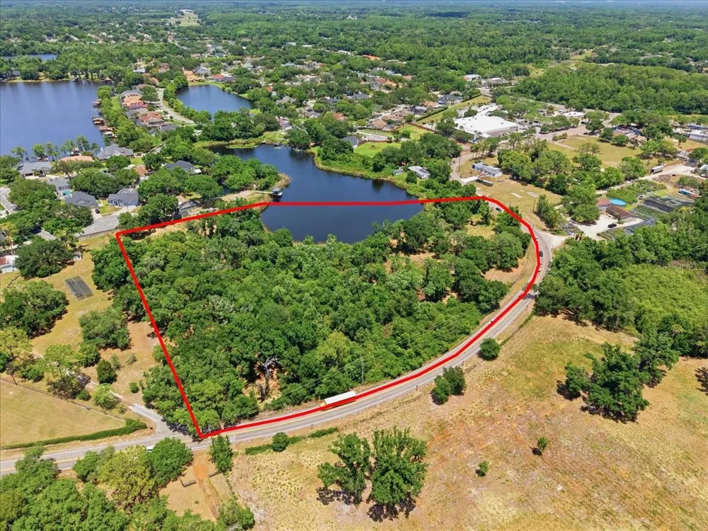 8901 S MOBLEY ROAD Tampa, FL 33626