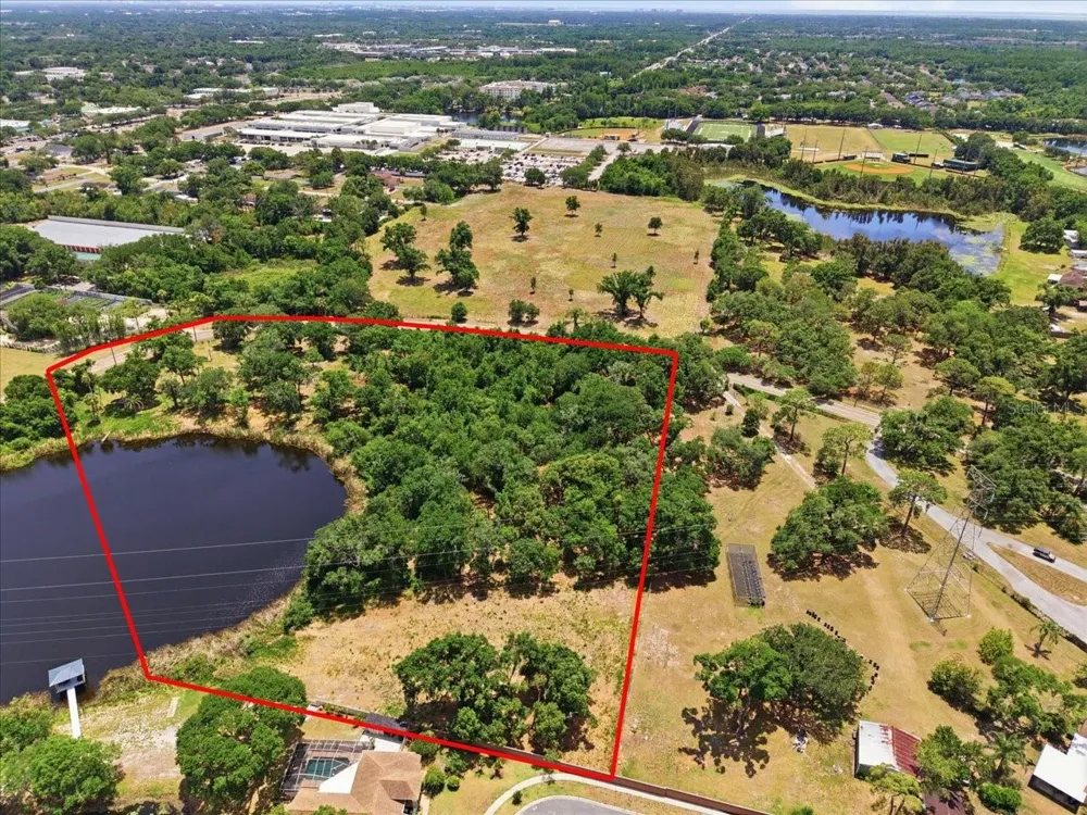 8901 S MOBLEY ROAD Tampa, FL 33626