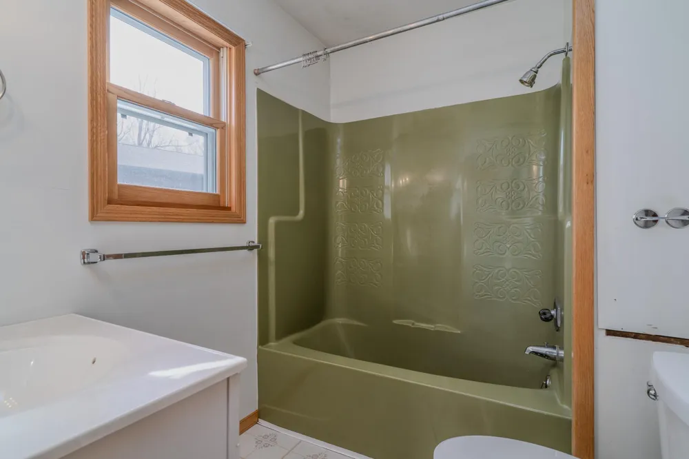 18619 390th Street SE Erskine, MN 56535